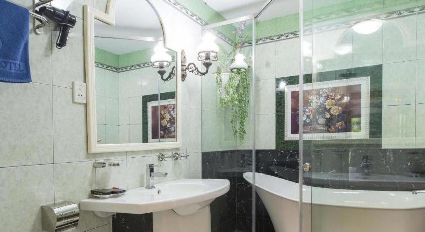 Dragon Hotel Hanoi Dış mekan fotoğraf